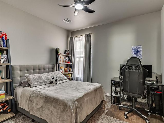 17773 Walnut Creek Road, Edmond, OK 73012