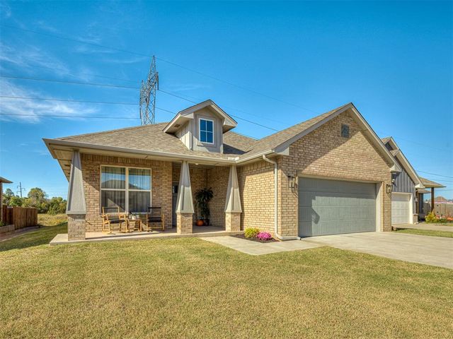 17773 Walnut Creek Road, Edmond, OK 73012