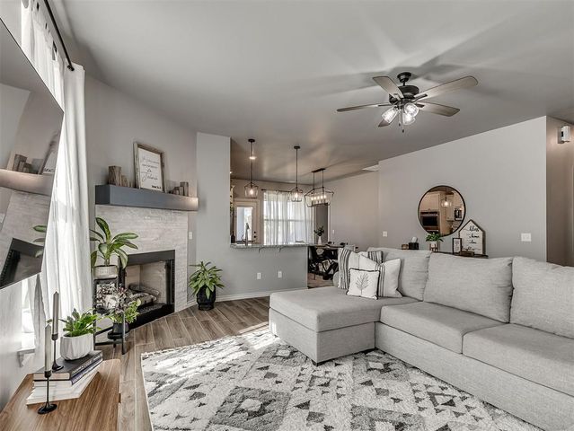 17773 Walnut Creek Road, Edmond, OK 73012