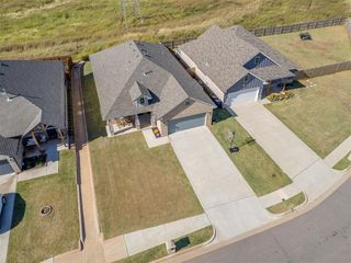 17773 Walnut Creek Road, Edmond, OK 73012