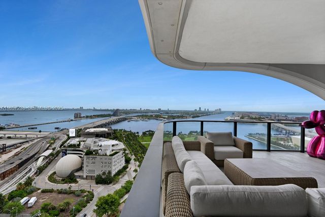 1000 Biscayne Boulevard 2402, Miami, FL 33132