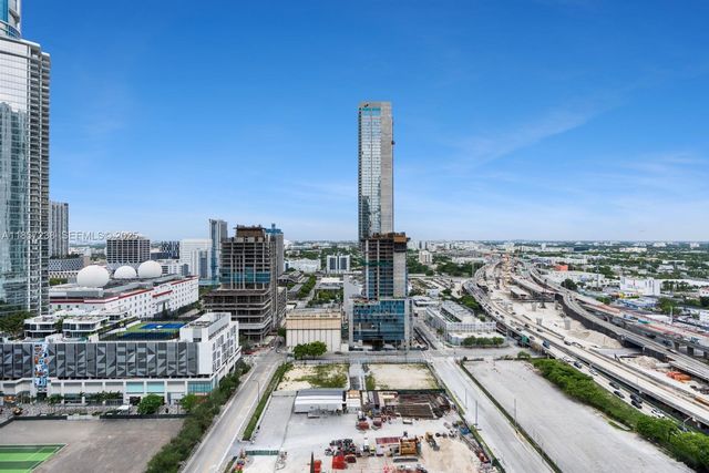 1000 Biscayne Boulevard 2402, Miami, FL 33132