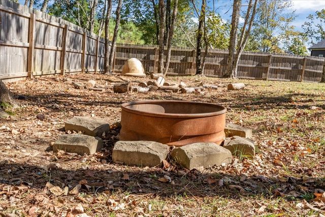 120 Pine Thicket Road, W, Mc Ewen, TN 37101