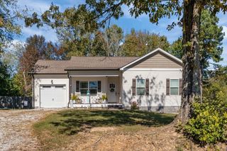 120 Pine Thicket Road, W, Mc Ewen, TN 37101
