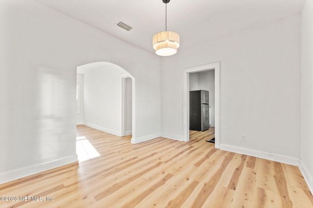 449 SUNSET Drive, Jacksonville, FL 32208