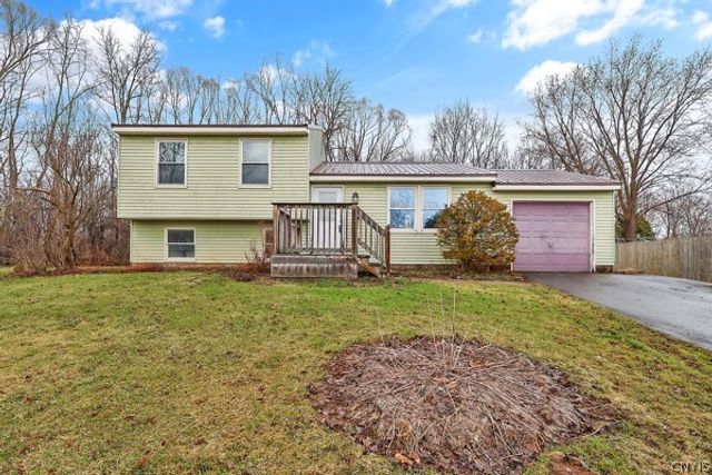 4999 Windgate Road, Clay, NY 13088