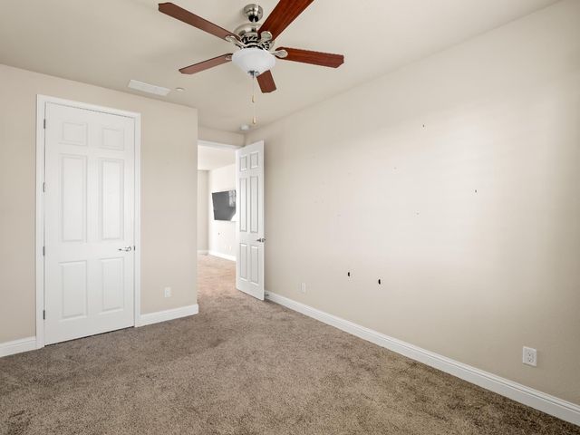 11584 N Via Venitzia Avenue, Fresno, CA 93730