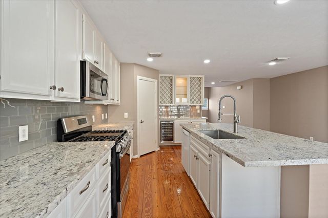 2922 Crawford Street, Houston, TX 77004