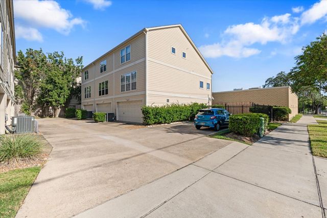 2922 Crawford Street, Houston, TX 77004