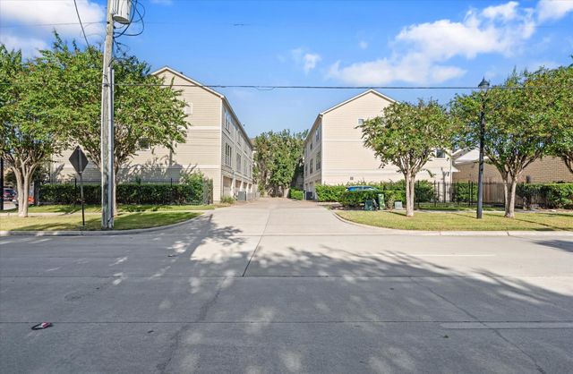 2922 Crawford Street, Houston, TX 77004