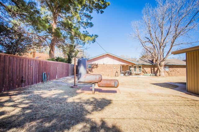 108 E 26th Street, Littlefield, TX 79339