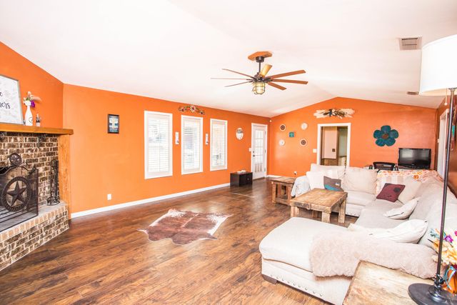 108 E 26th Street, Littlefield, TX 79339