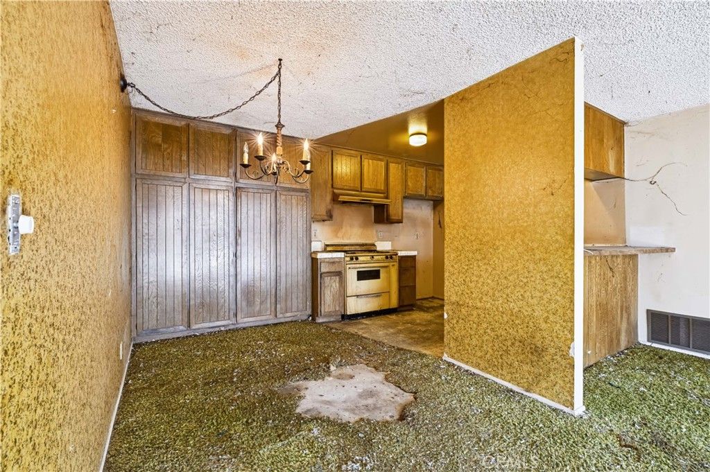 991 Vallejo Avenue, Simi Valley, CA 93065 — photo 3