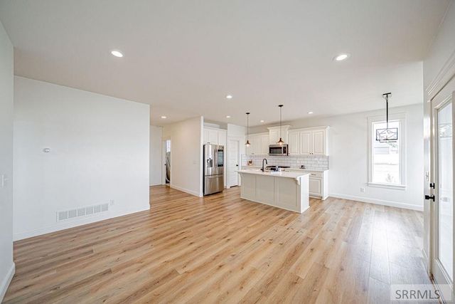 1960 N Mesa Canyon Drive, Idaho Falls, ID 83401