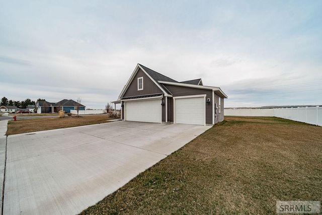 1960 N Mesa Canyon Drive, Idaho Falls, ID 83401