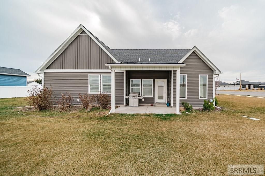 Image 29 of property listing at 1960 N Mesa Canyon Drive, Idaho Falls, ID 83401