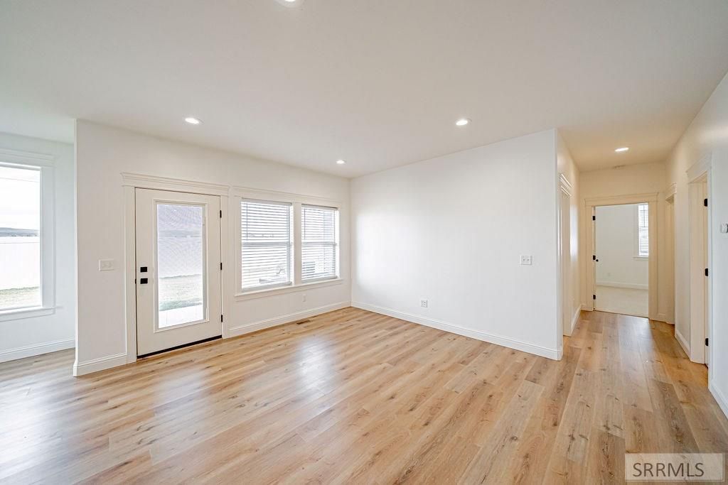 Image 9 of property listing at 1960 N Mesa Canyon Drive, Idaho Falls, ID 83401