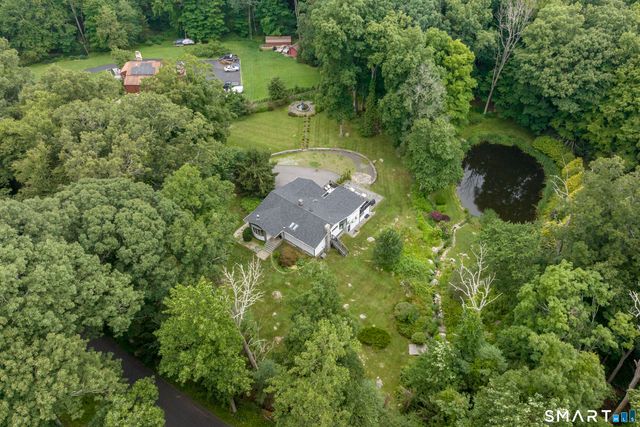 297 Oscaleta Road, Ridgefield, CT 06877