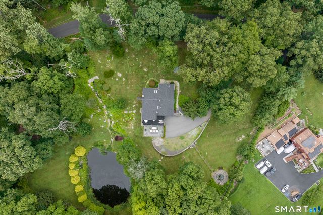 297 Oscaleta Road, Ridgefield, CT 06877