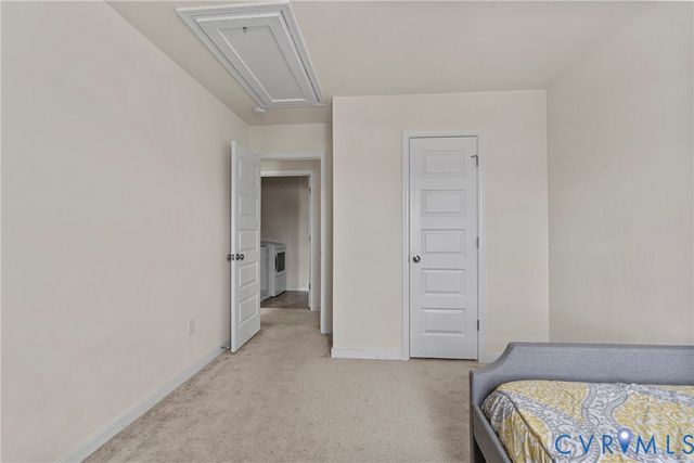 52 Sovereign Cir, Aylett, VA 23009