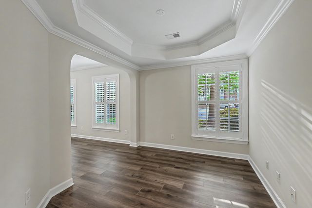 125 Golfview Lane, Summerville, SC 29485