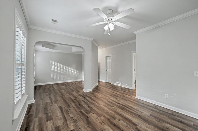 125 Golfview Lane, Summerville, SC 29485
