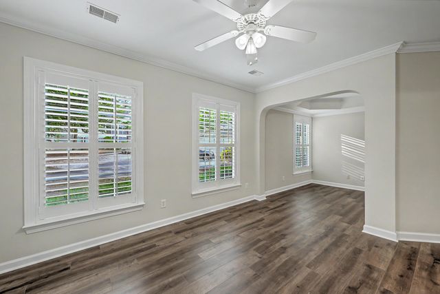 125 Golfview Lane, Summerville, SC 29485