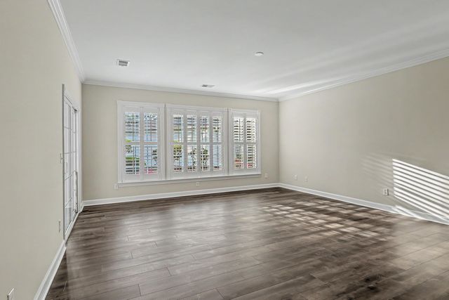 125 Golfview Lane, Summerville, SC 29485
