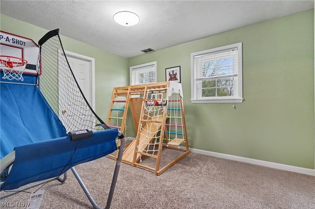 296 Willson Avenue, Tallmadge, OH 44278