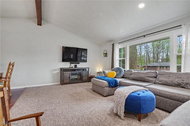 296 Willson Avenue, Tallmadge, OH 44278