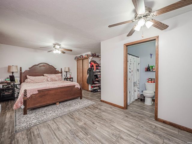 1533 W Shelton Road, Boonville, IN 47601