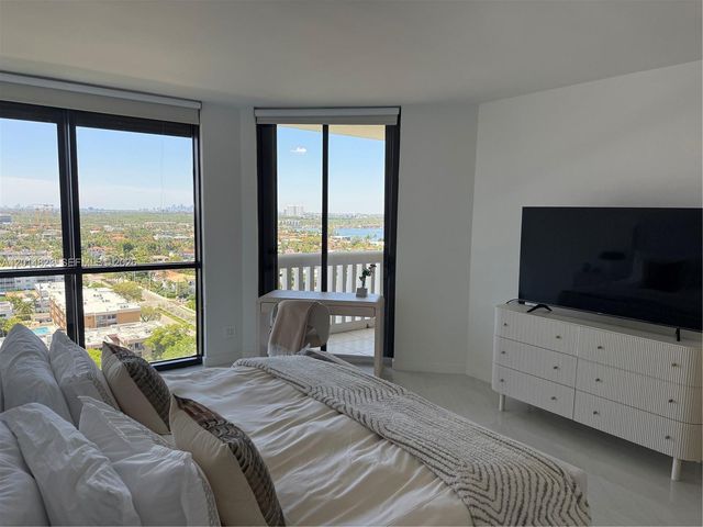 2000 Island Boulevard 1603, Aventura, FL 33160