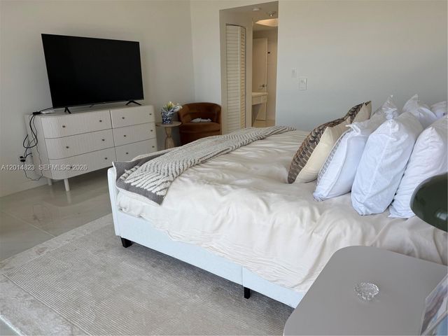 2000 Island Boulevard 1603, Aventura, FL 33160