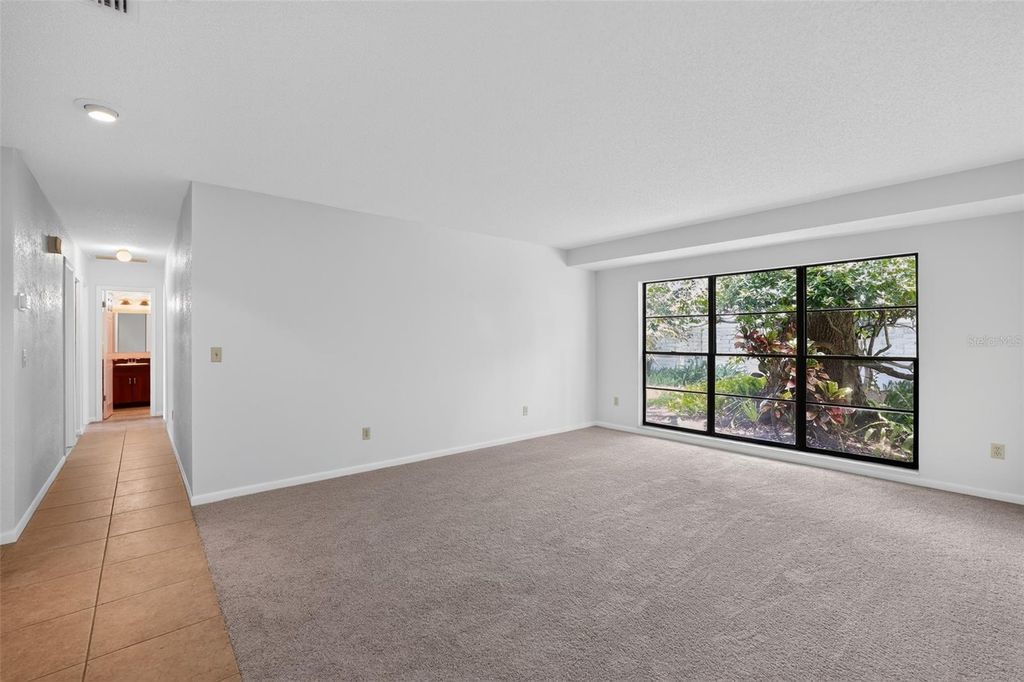 Image 12 of property listing at 4015 DELLBROOK DRIVE, Tampa, FL 33624