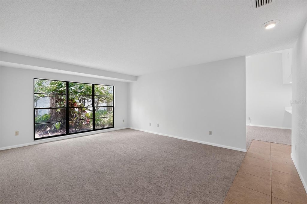 Image 13 of property listing at 4015 DELLBROOK DRIVE, Tampa, FL 33624
