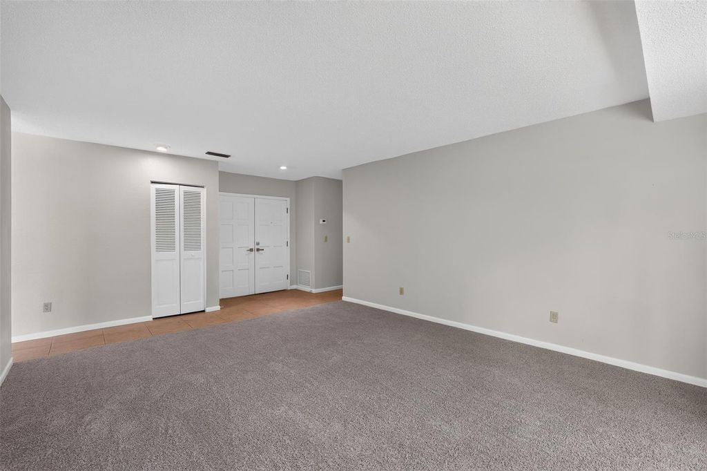 Image 14 of property listing at 4015 DELLBROOK DRIVE, Tampa, FL 33624