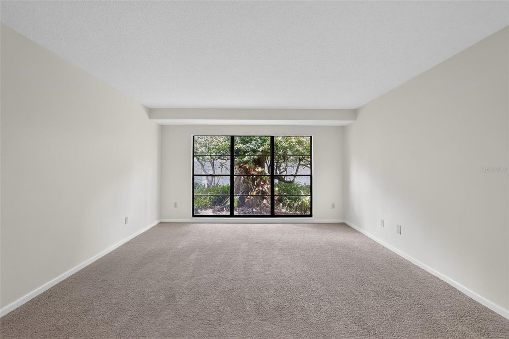 Image 16 of property listing at 4015 DELLBROOK DRIVE, Tampa, FL 33624