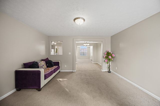 2580 Sun Seeker Court, Lexington, KY 40503