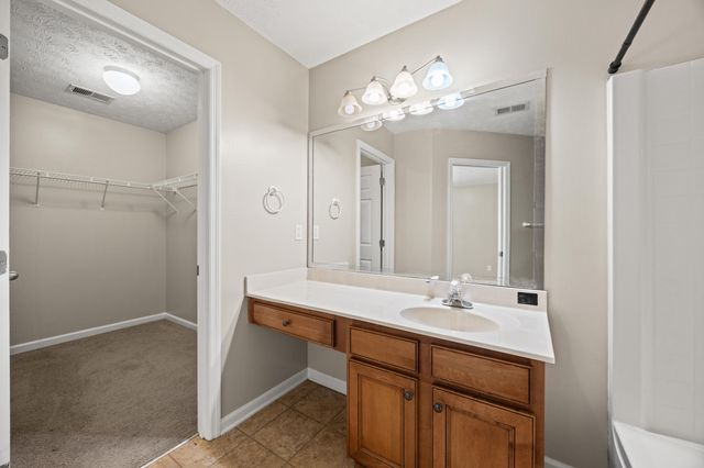 2580 Sun Seeker Court, Lexington, KY 40503