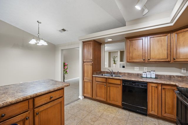 2580 Sun Seeker Court, Lexington, KY 40503