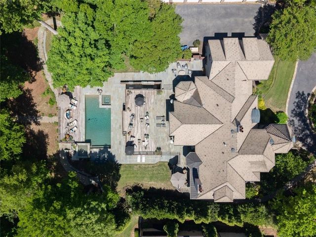 3510 Knollwood Drive NW, Atlanta, GA 30305