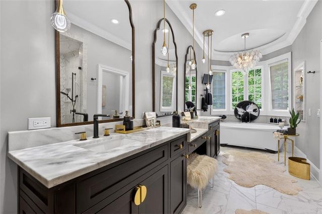 3510 Knollwood Drive NW, Atlanta, GA 30305