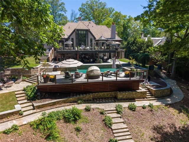 3510 Knollwood Drive NW, Atlanta, GA 30305