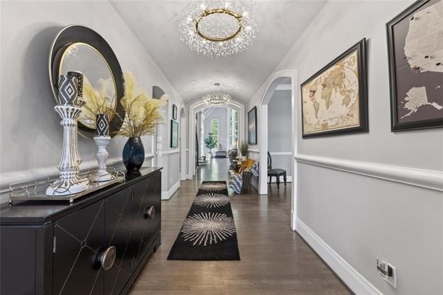 3510 Knollwood Drive NW, Atlanta, GA 30305