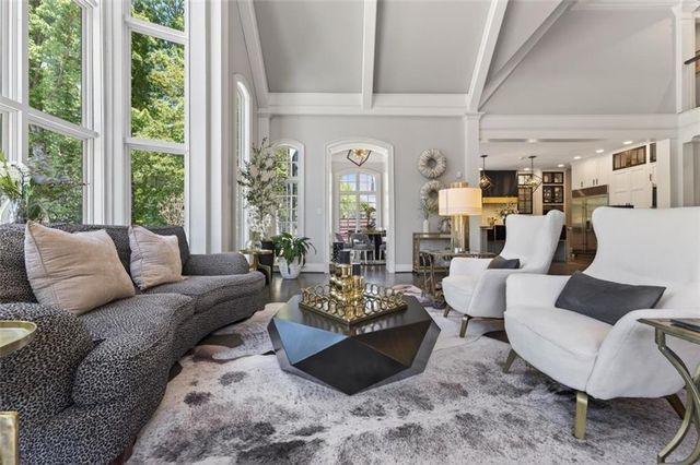 3510 Knollwood Drive NW, Atlanta, GA 30305