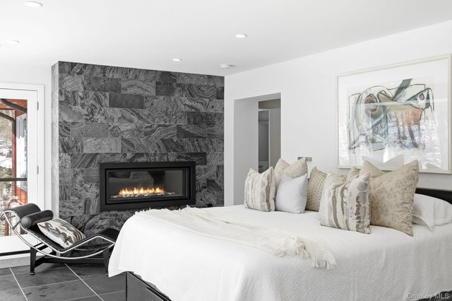 150 N Healy Avenue, Hartsdale, NY 10530