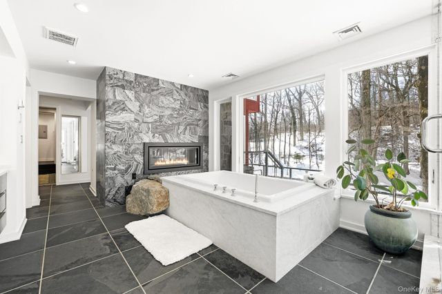 150 N Healy Avenue, Hartsdale, NY 10530