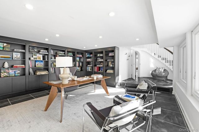 150 N Healy Avenue, Hartsdale, NY 10530