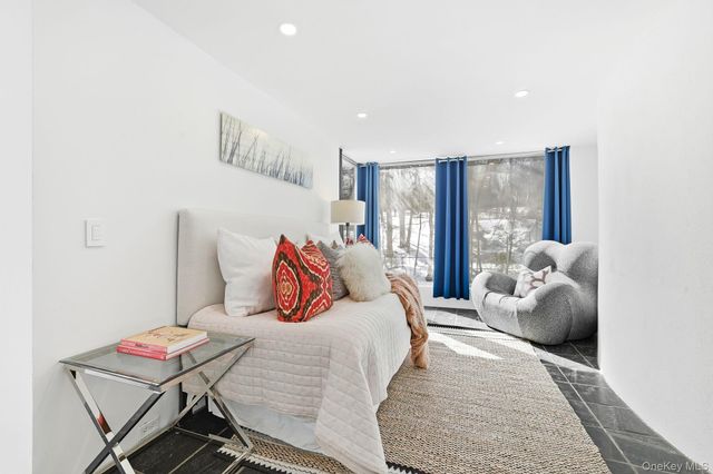 150 N Healy Avenue, Hartsdale, NY 10530