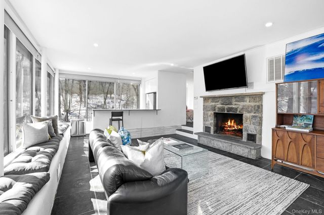 150 N Healy Avenue, Hartsdale, NY 10530